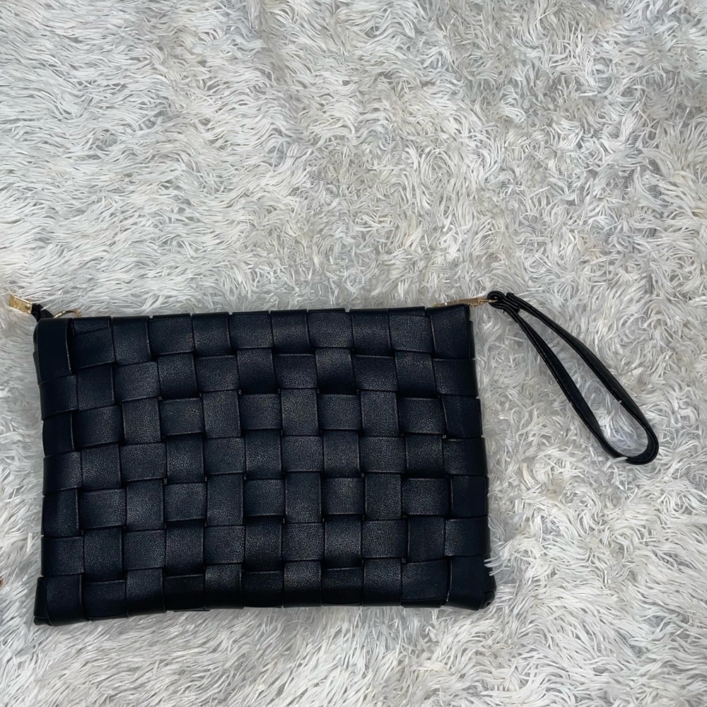 -SOLD- Bottega inspired Woven clutch crossbody bag